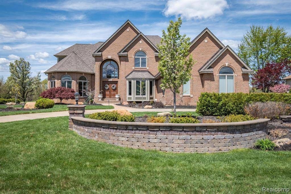 Highland Twp, MI 48357,256 INVERNESS