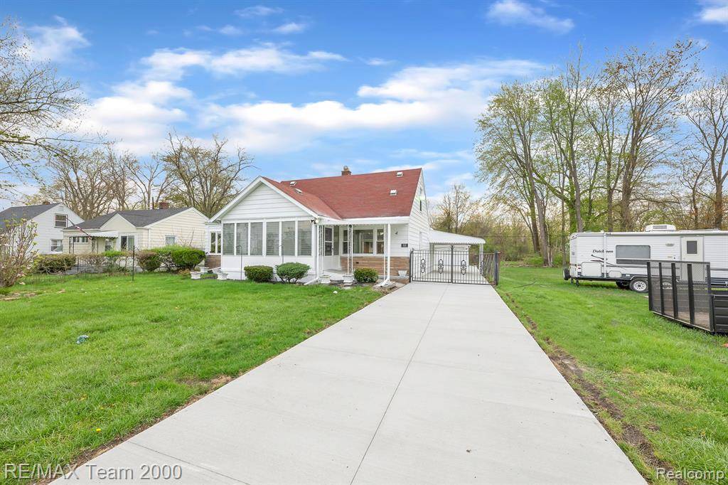Romulus, MI 48174,6341 HUNT Street