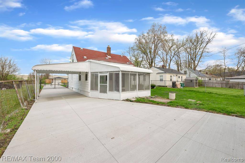 Romulus, MI 48174,6341 HUNT Street