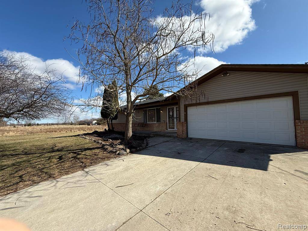 Lynn Twp, MI 48097,15183 YALE Road