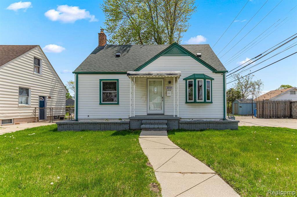 Dearborn Heights, MI 48125,25737 LEHIGH Street