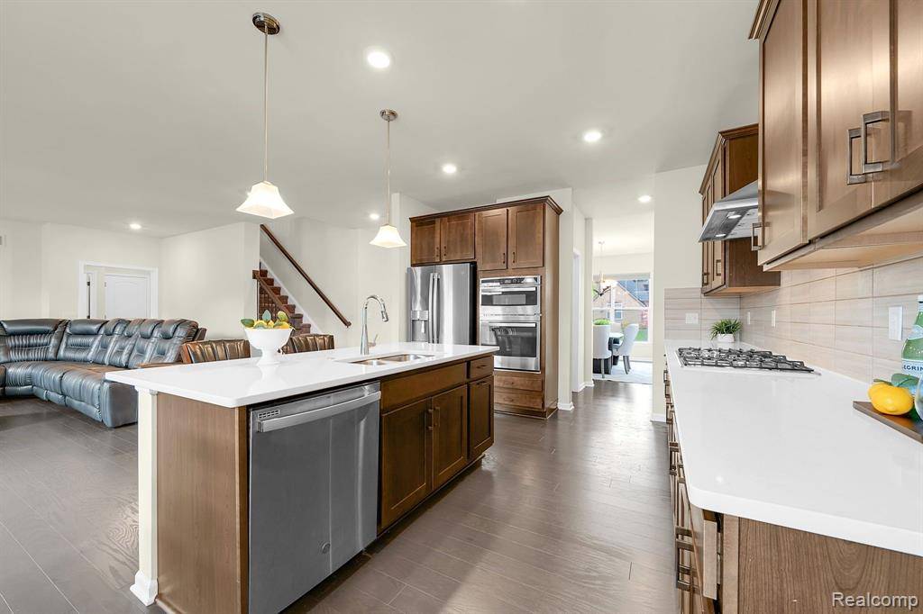 Novi, MI 48377,43547 Bolingbrooke Lane
