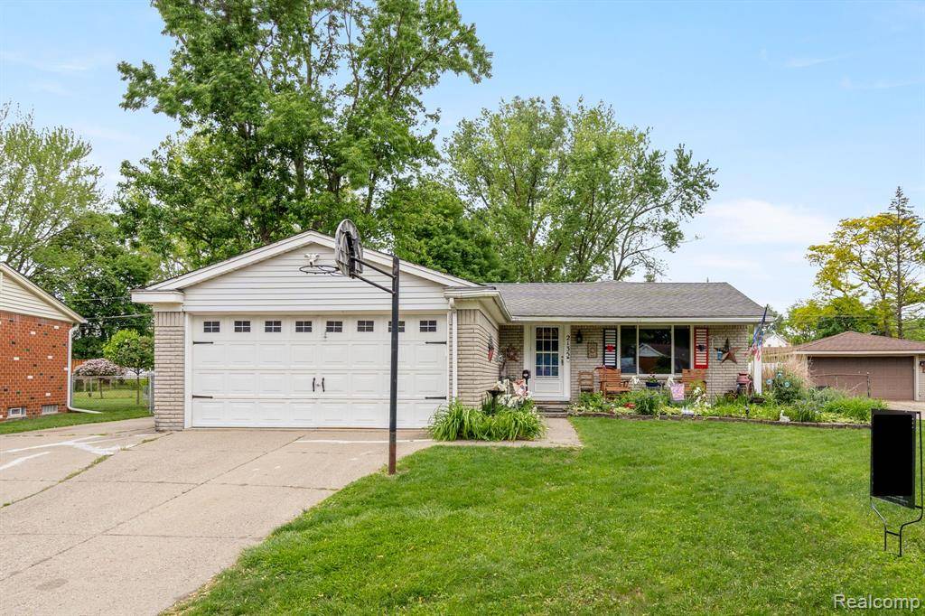 Westland, MI 48186,2135 MINERVA Street