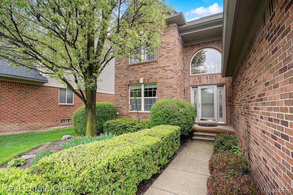 Sterling Heights, MI 48313,13565 WINDRIDGE
