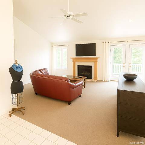 Farmington Hills, MI 48331,33779 VISTA Drive