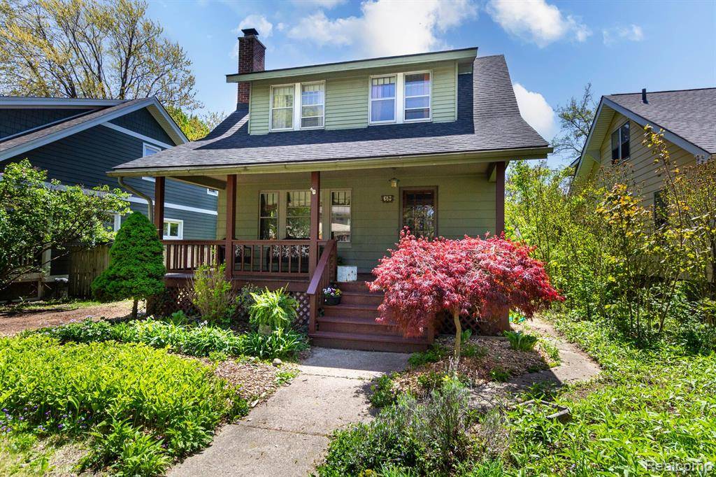 Royal Oak, MI 48067,320 E FARNUM Avenue