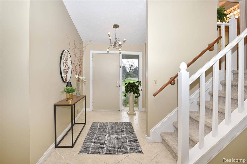 Rochester Hills, MI 48309,3039 ROLLING GREEN Circle S