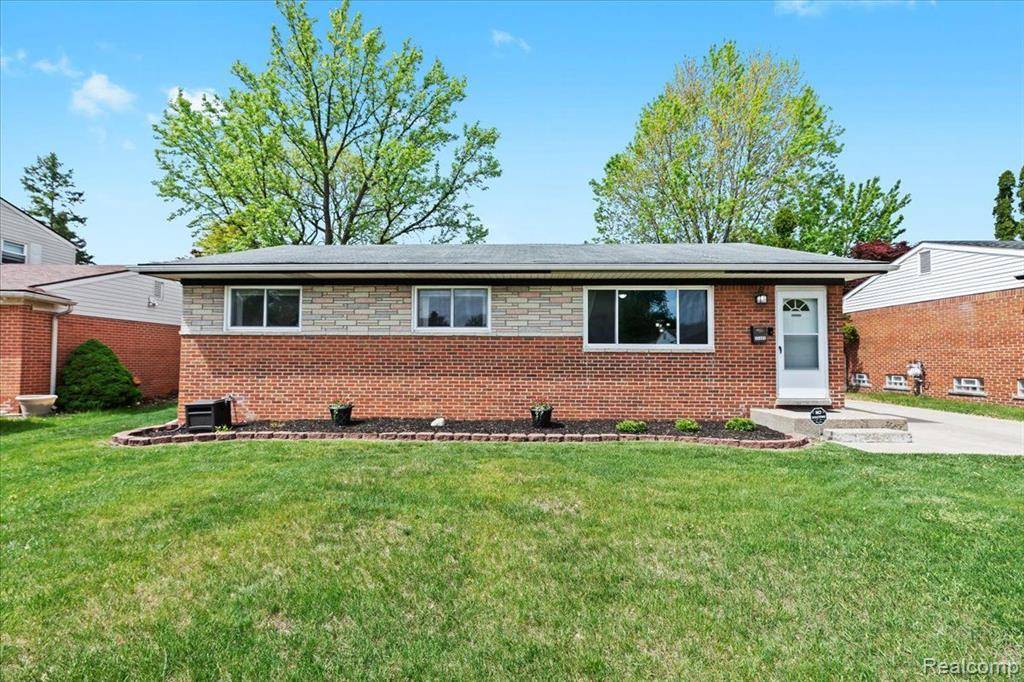 Westland, MI 48186,36600 HIVELEY Street