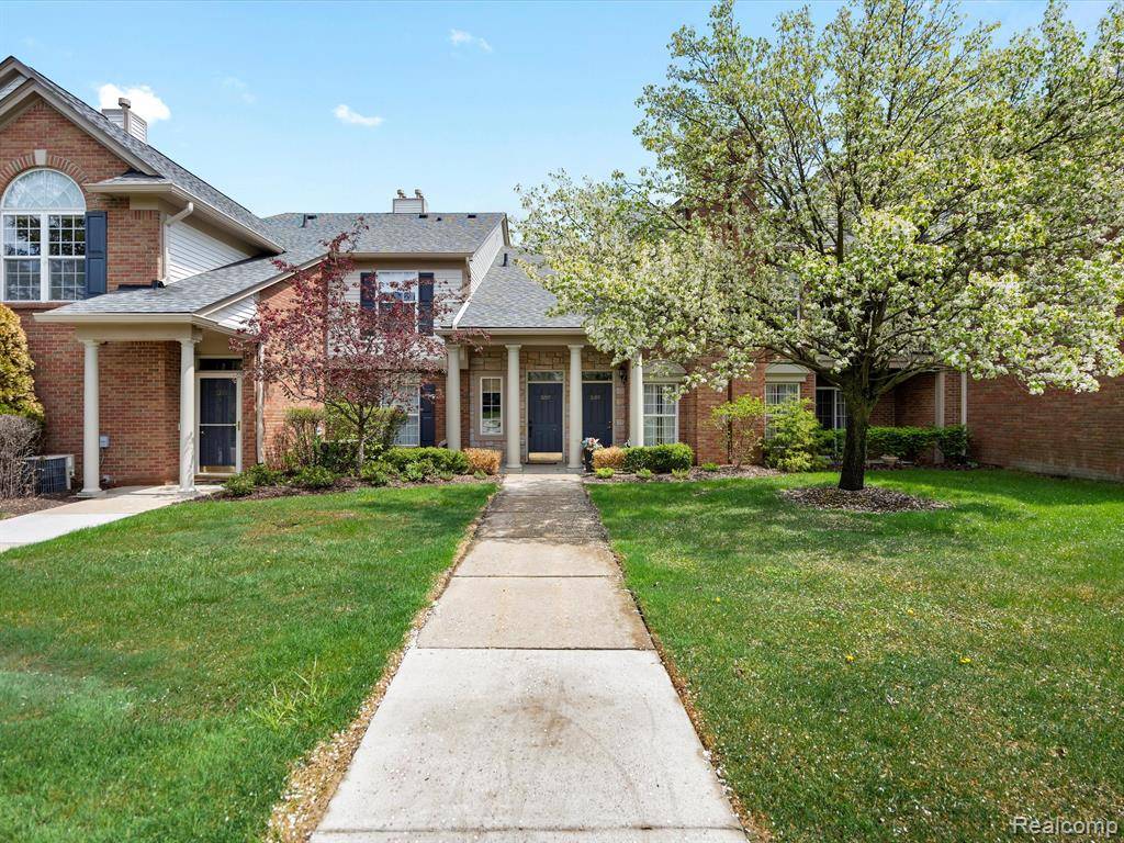 Oakland Twp, MI 48306,5289 BROOKEMONTE Circle