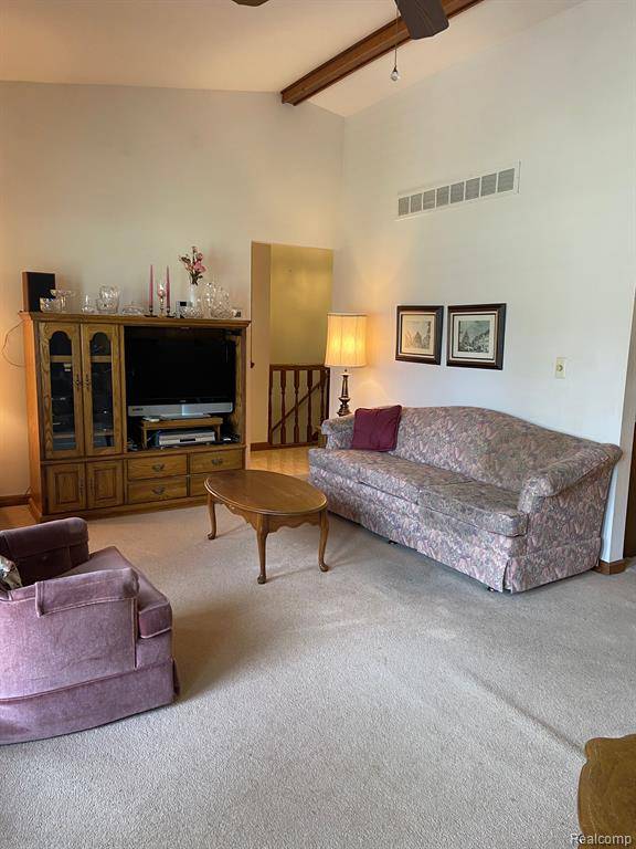 Shelby Twp, MI 48315,45624 ELM TREE Lane 5