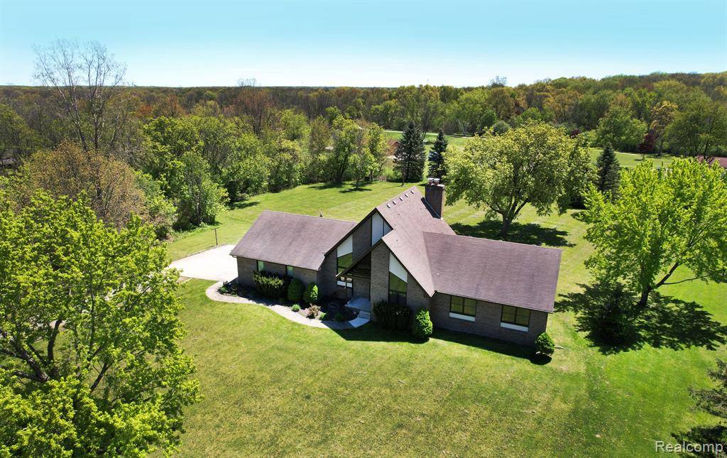 Lyon Twp, MI 48393,53201 MARANATHA Lane