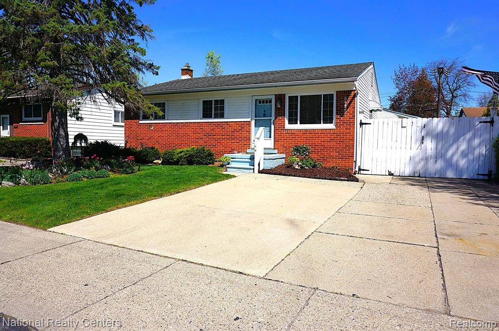 Westland, MI 48185,34422 CHERRY HILL Road