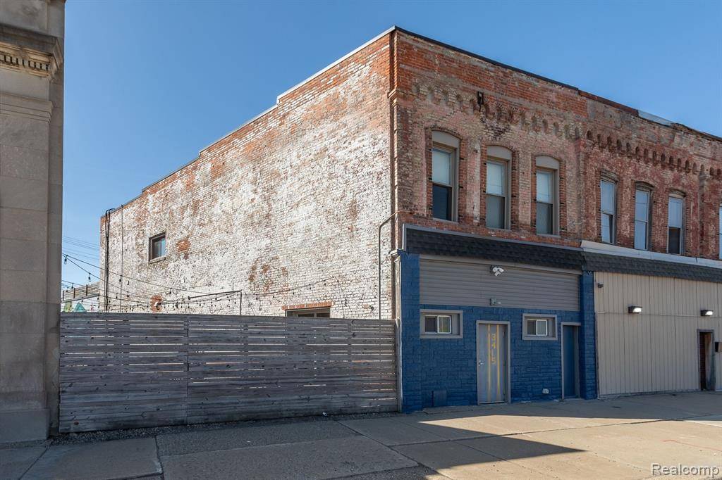 Detroit, MI 48216,3415 MICHIGAN Avenue