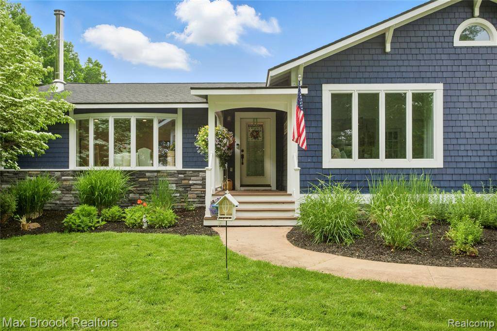 Putnam Twp, MI 48169,187 DARWIN Road