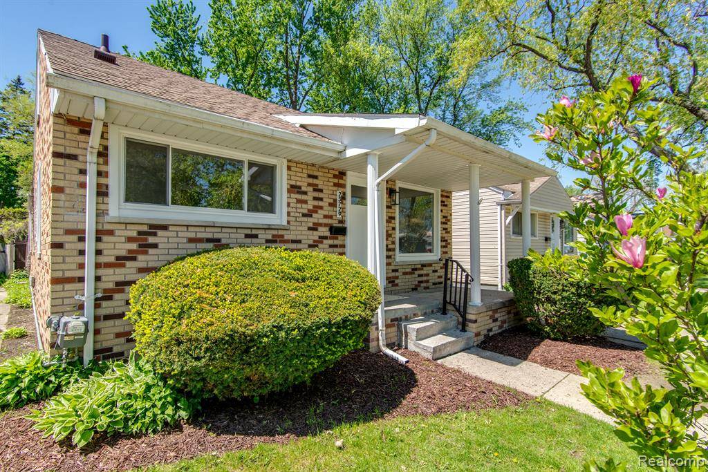 Hazel Park, MI 48030,23729 MELVILLE Avenue