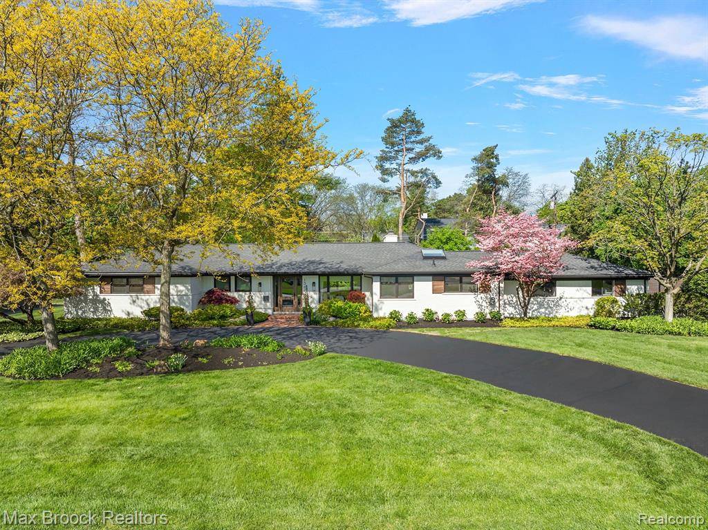 Bloomfield Twp, MI 48301,1347 ARDMOOR Drive
