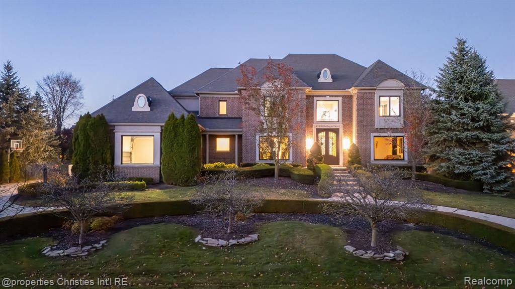 Novi, MI 48167,47490 BELLAGIO Drive