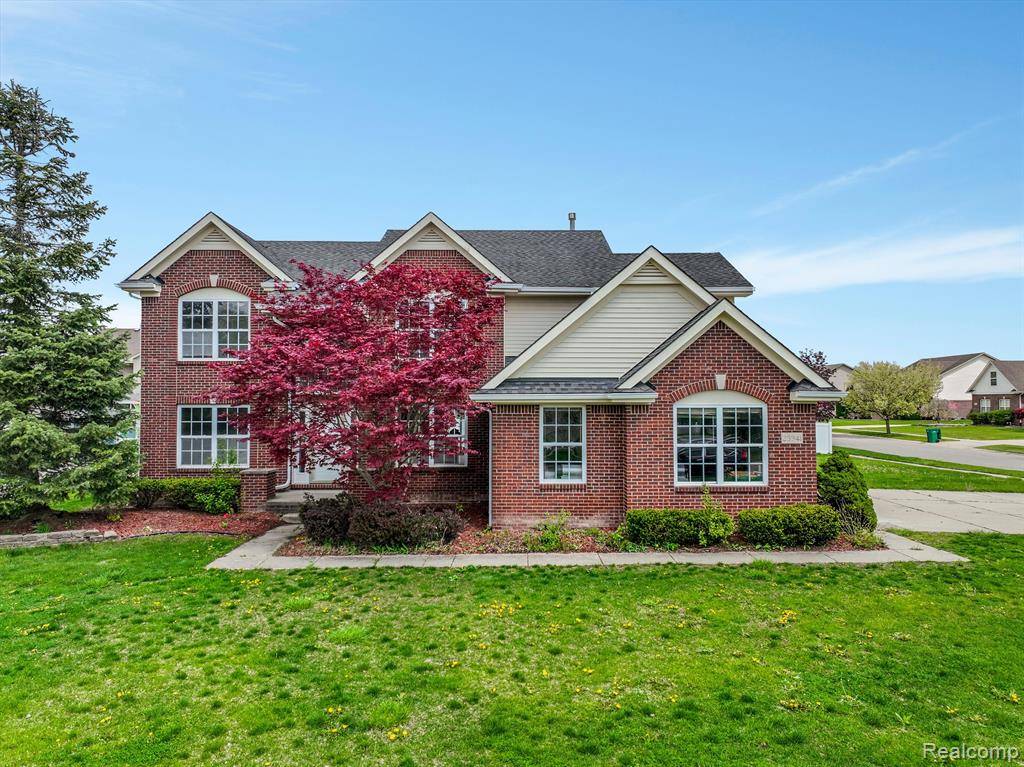 Brownstown Twp, MI 48134,25941 COYOTE Drive