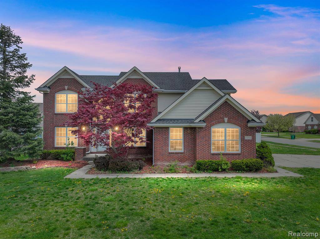 Brownstown Twp, MI 48134,25941 COYOTE Drive