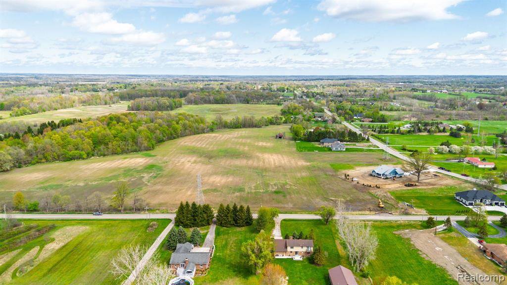Macomb Twp, MI 48042,54229 FAIRCHILD Road