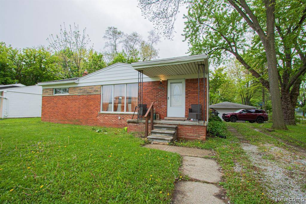 Clinton Twp, MI 48036,21420 HAMPTON Street