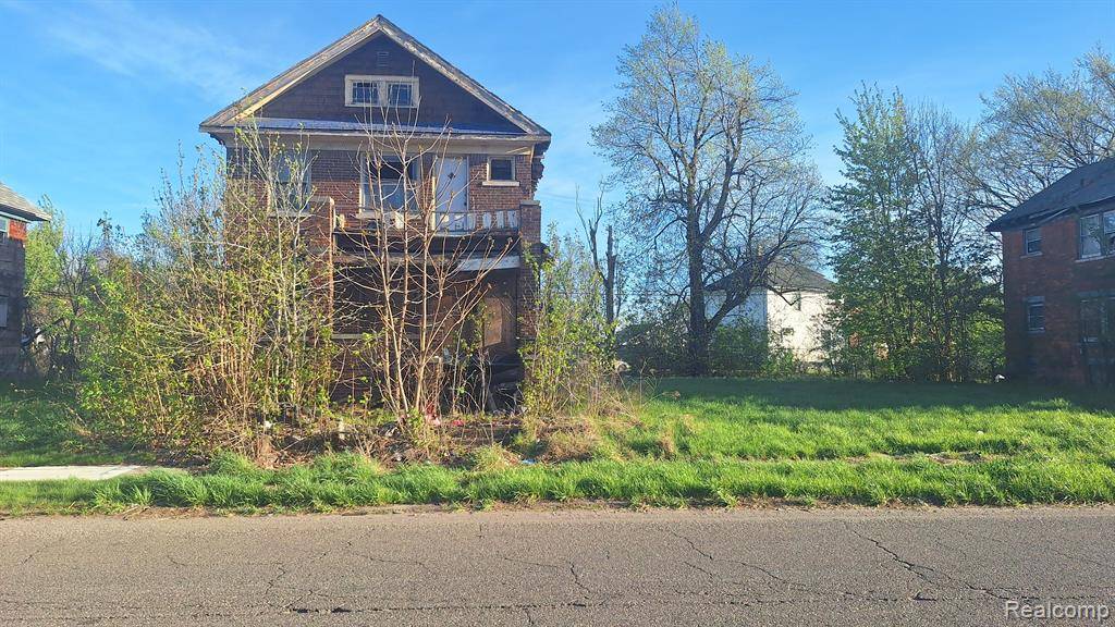 Highland Park, MI 48203,341 PURITAN Street