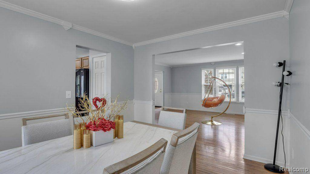 Macomb Twp, MI 48042,56501 WINDING CREEK Drive