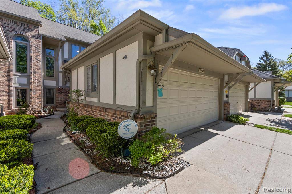 Canton Twp, MI 48187,42036 SARATOGA Circle