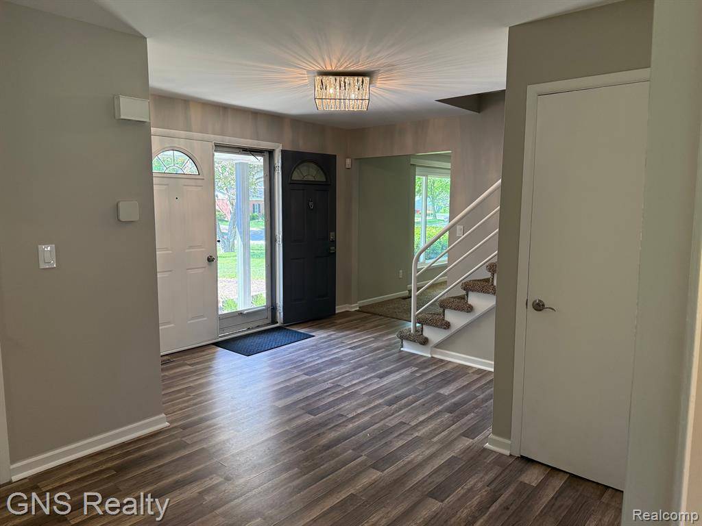 Southfield, MI 48076,20780 WAYLAND Street