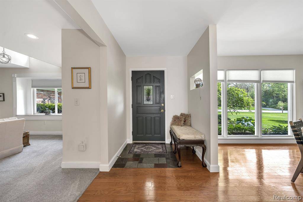 Bloomfield Twp, MI 48304,4540 BURNLEY Drive
