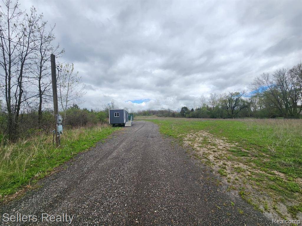 Flint Twp, MI 48473,3199 S ELMS Road