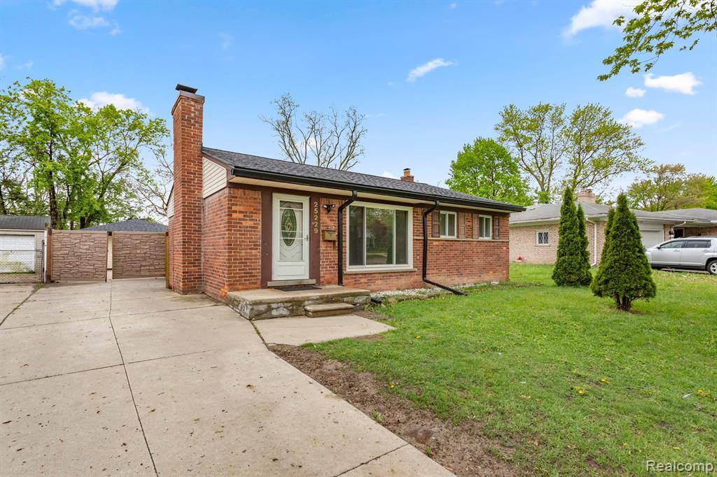 Dearborn Heights, MI 48125,25229 HANOVER Street