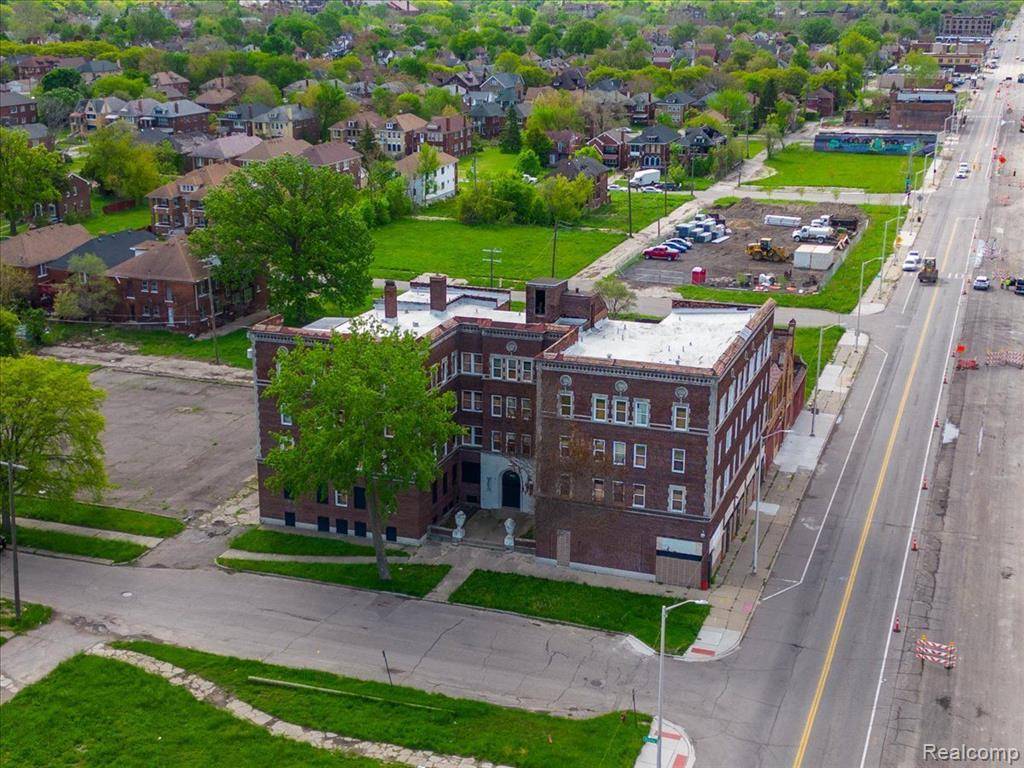 Detroit, MI 48206,12170 DEXTER Avenue