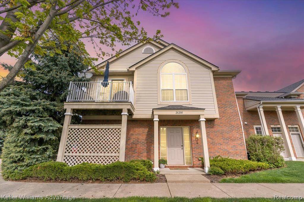 Commerce Twp, MI 48390,28200 CHESAPEAKE Circle