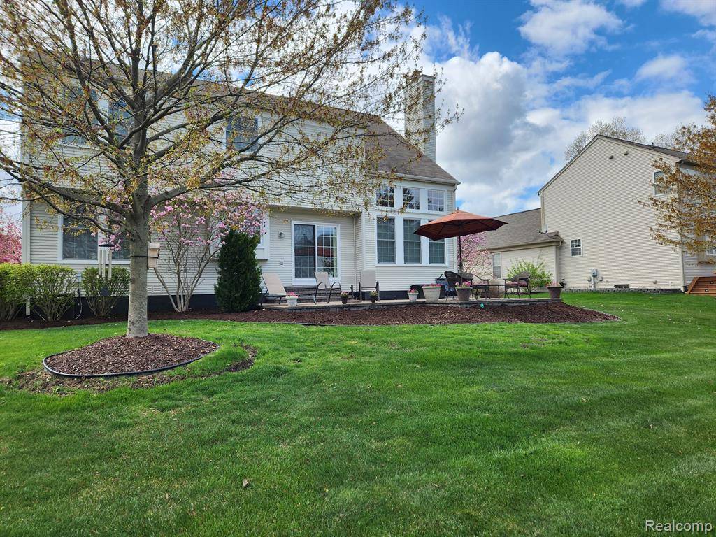Ypsilanti Twp, MI 48197,6691 LAKEWAY Street