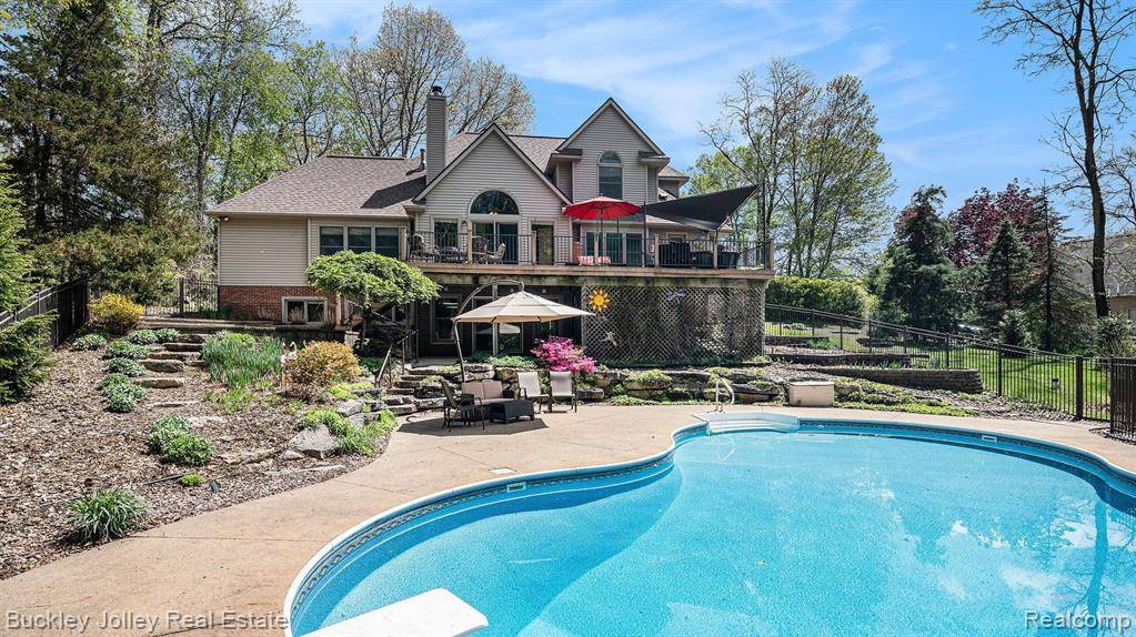 Hamburg Twp, MI 48116,6858 CORRIGAN Drive