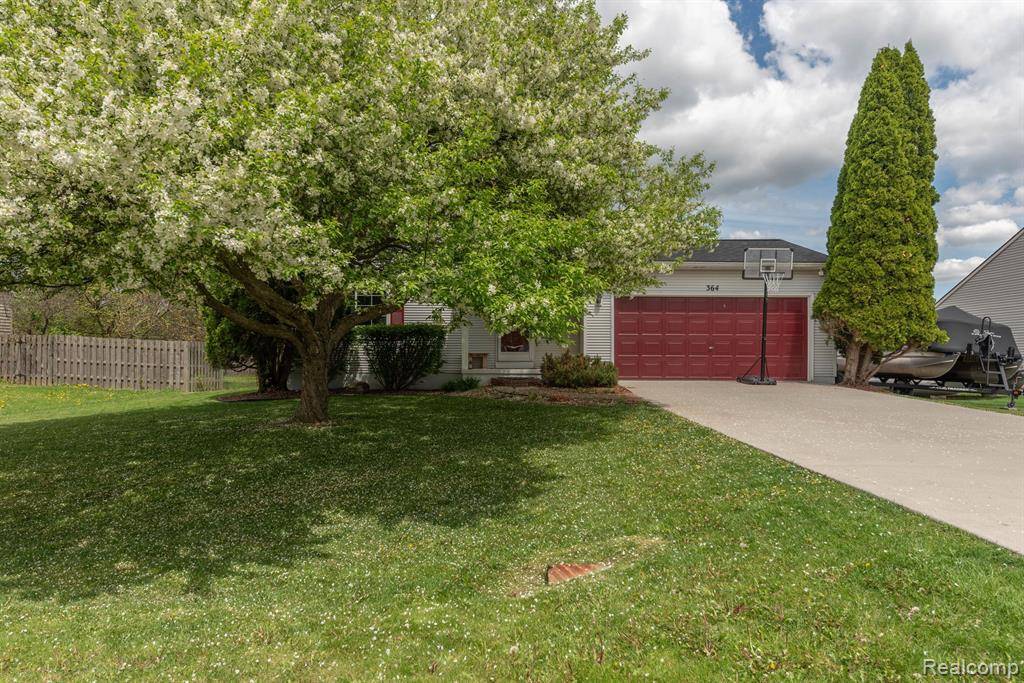 Northfield Twp, MI 48189,364 N POINTE Drive