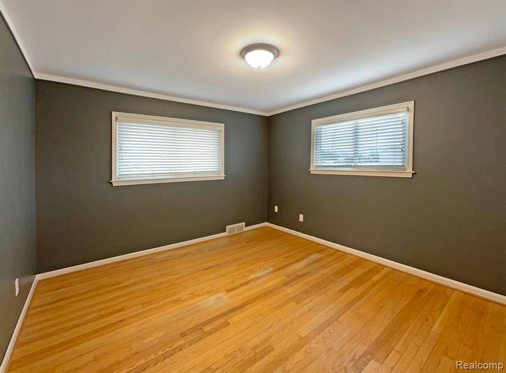 Trenton, MI 48183,2941 NORWOOD Drive