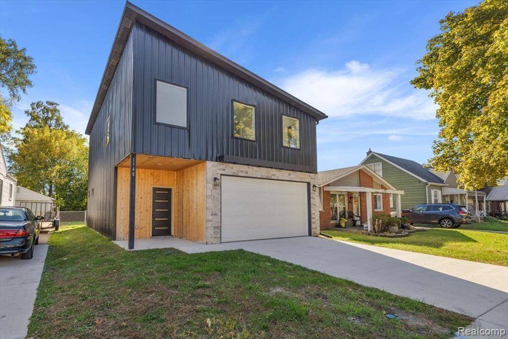 Hazel Park, MI 48030,1148 E George Avenue