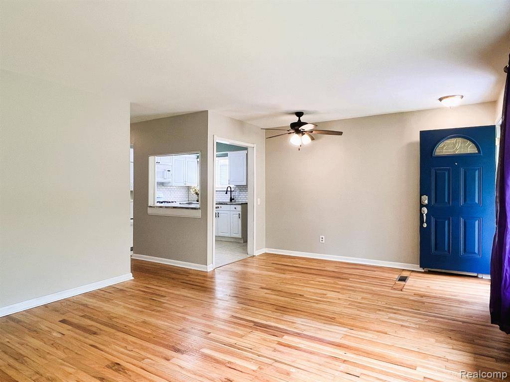 Pontiac, MI 48341,462 PEARSALL Avenue