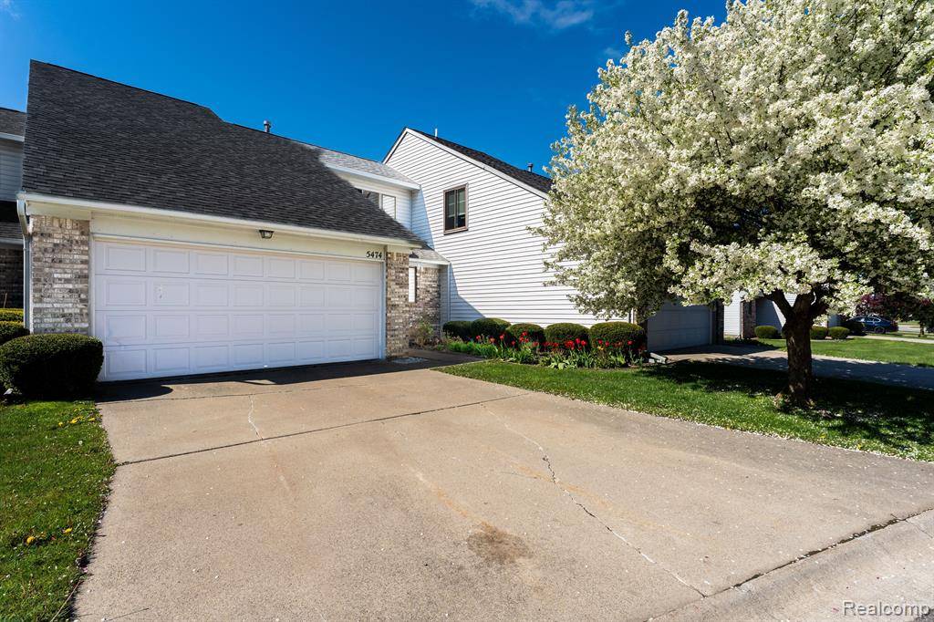 Grand Blanc Twp, MI 48439,5474 COUNTRY HEARTH Lane