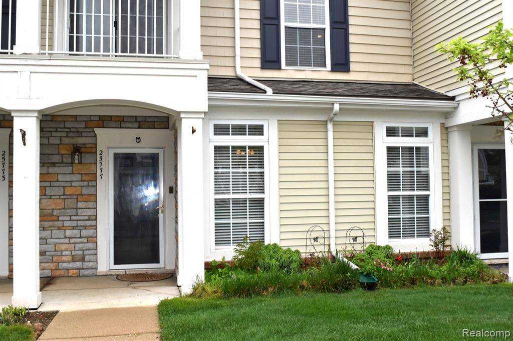 Harrison Twp, MI 48045,25777 MARITIME Circle N #6