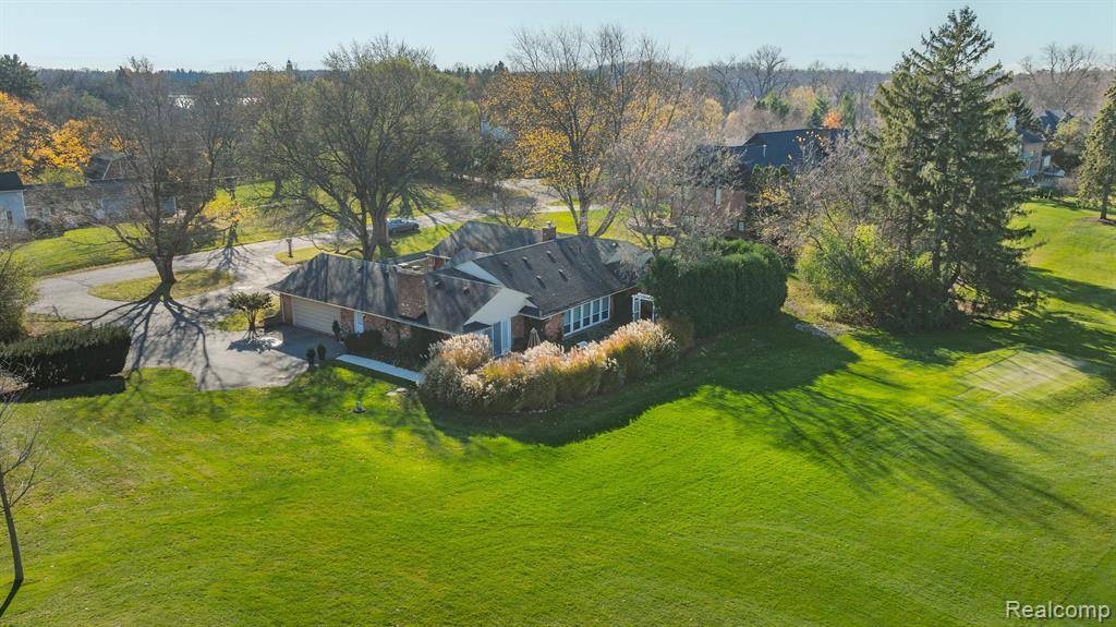 Bloomfield Twp, MI 48302,1206 CEDARHOLM Lane