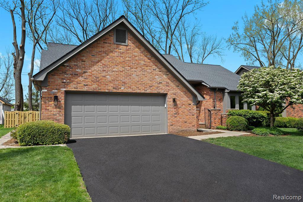 Birmingham, MI 48009,1263 WESTBORO
