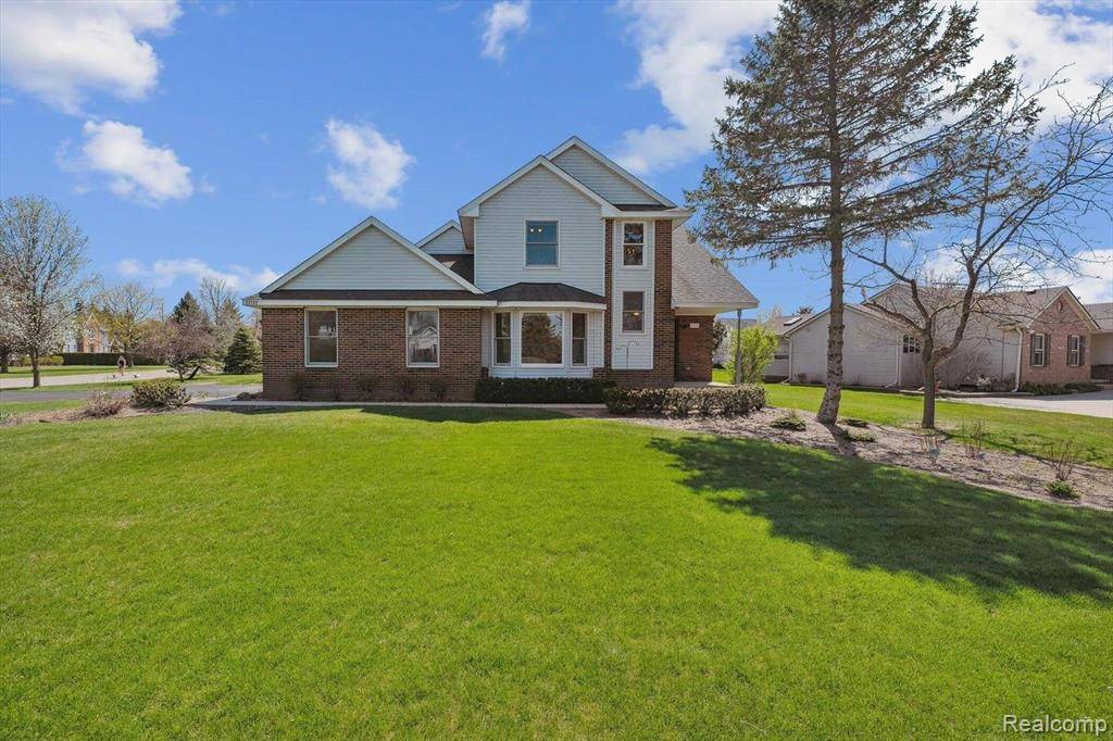 Green Oak Twp, MI 48178,13732 MONARCH Drive