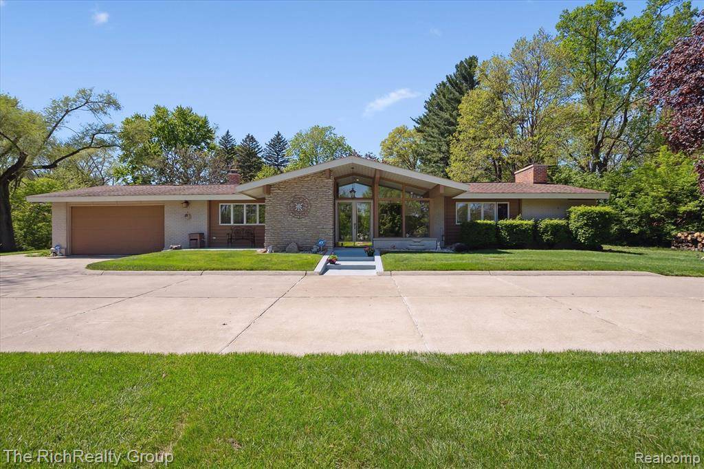 Canton Twp, MI 48187,7317 BIRCKLAN Drive