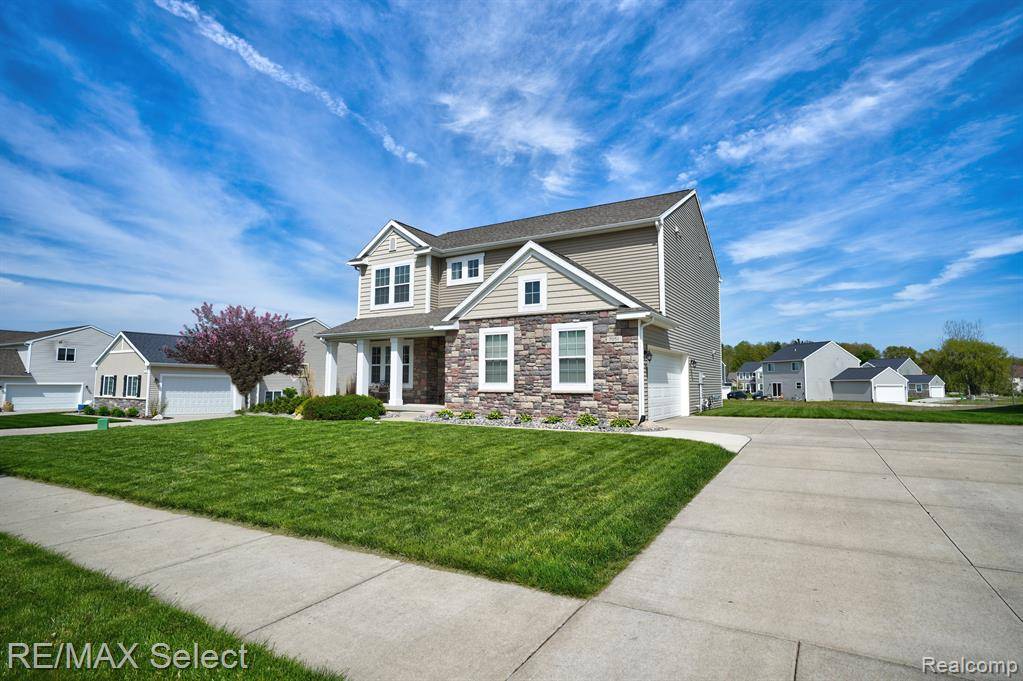 Grand Blanc Twp, MI 48439,7051 WILDFLOWER