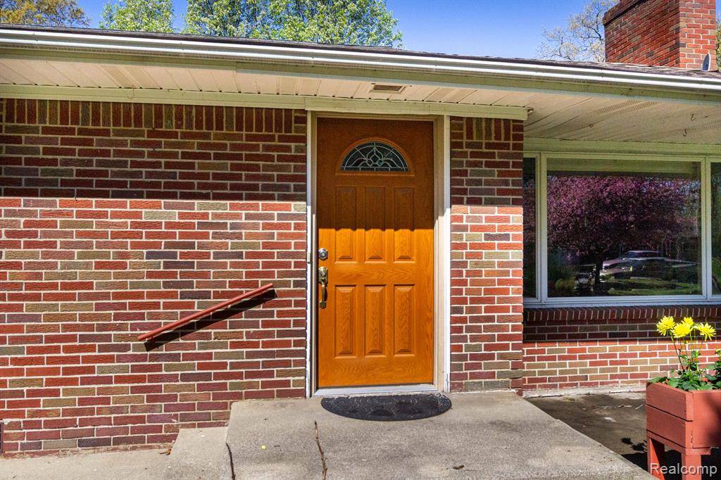 Holly Vlg, MI 48442,1119 LAMBERT Drive