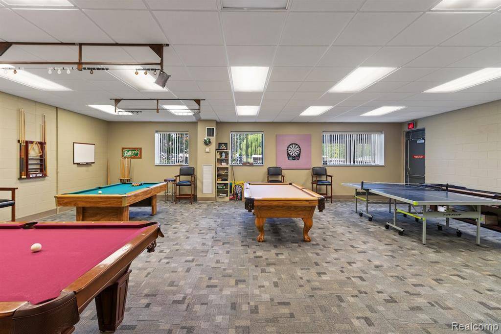 Dearborn, MI 48124,21800 MORLEY Avenue 601