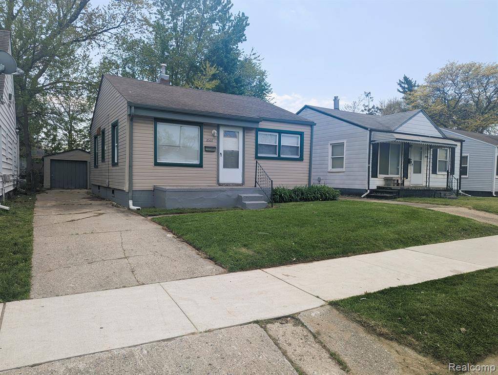 Warren, MI 48091,7066 REPUBLIC Avenue